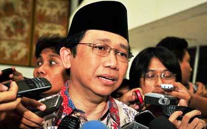 Marzuki Alie Sewot, Berita Anas Muncul Tiap Hari di TV